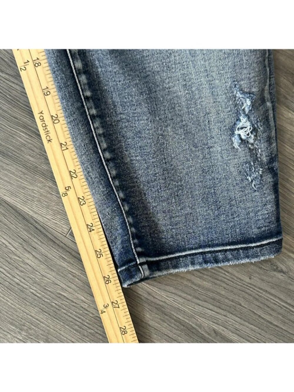 Judy Blue Jeans Womens 14W Blue Boyfriend Fit High Rise Distressed Stretch Denim - Picture 8 of 11